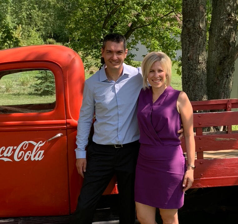 doTERRA wellness advocates John and Bobbi Perisic (nee Osmond) supporting natural wellness and healthcare through essential oils and supplements educating others on natural wellness, to overcome pain, chronic fatigue, auto-immune, and improve energy, sleep